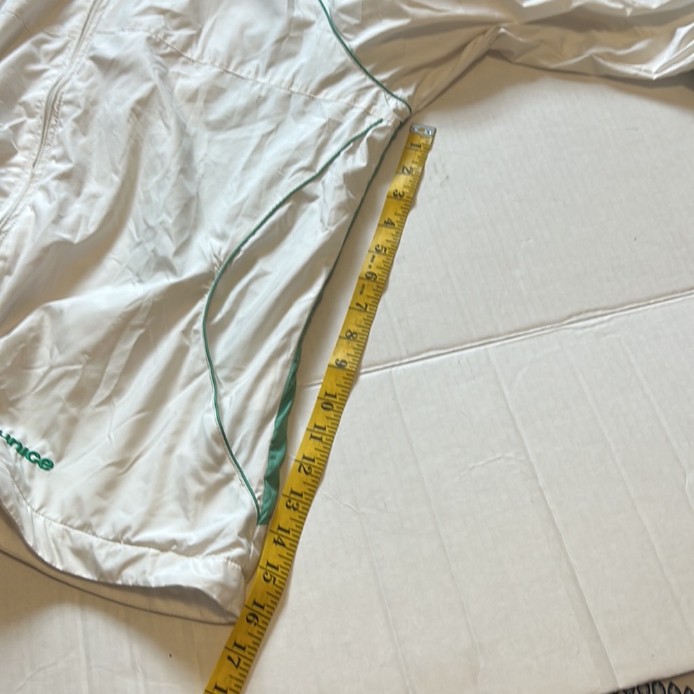 Sunice Shell Jacket - Picture 15 of 17